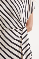 Μίντι ριγέ φόρεμα COMPANIA FANTASTICA SS25 - Image 4