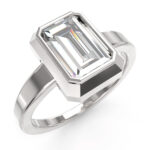 STEEL 4G LIGHT Silver Ring With Octagon Design With Stone GUESS SS25
