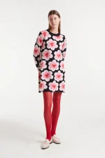 Κοντό πλεκτό φόρεμα ζακάρ με στάμπα SweetHeart COMPANIA FANTASTICA FW25-26