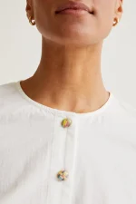 100% βαμβακερό τοπ με πολύχρωμα κουμπιά COMPANIA FANTASTICA SS26 - Image 4