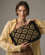 JUICY CLUTCH CYCLADITISSA SORENA SS26