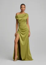 Ντραπέ off shoulder φόρεμα σε σατέν όψη LYNNE SS26 - Image 3