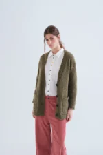 Πλεκτή ζακέτα σε λαδί χρώμα COMPANIA FANTASTICA FW26-27