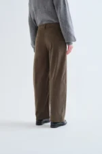 Κοτλέ παντελόνι σε σκούρο πράσινο COMPANIA FANTASTICA FW26-27 - Image 2