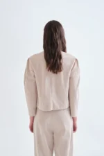 Μπεζ κοτλέ σακάκι με πολύχρωμα κουμπιά COMPANIA FANTASTICA FW26-27 - Image 2