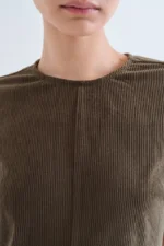 Σκούρο πράσινο φόρεμα από κοτλέ COMPANIA FANTASTICA FW26-27 - Image 3