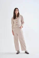 Μπεζ κοτλέ σακάκι με πολύχρωμα κουμπιά COMPANIA FANTASTICA FW26-27 - Image 4
